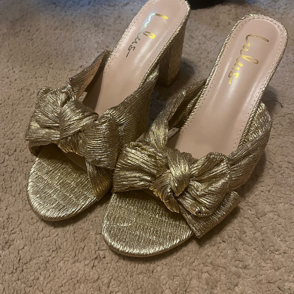 Lulu gold heels-